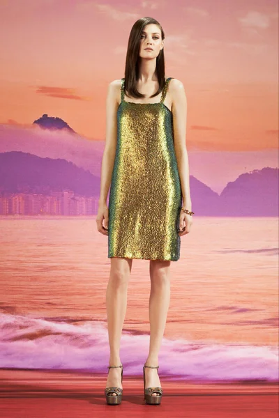 Look 43